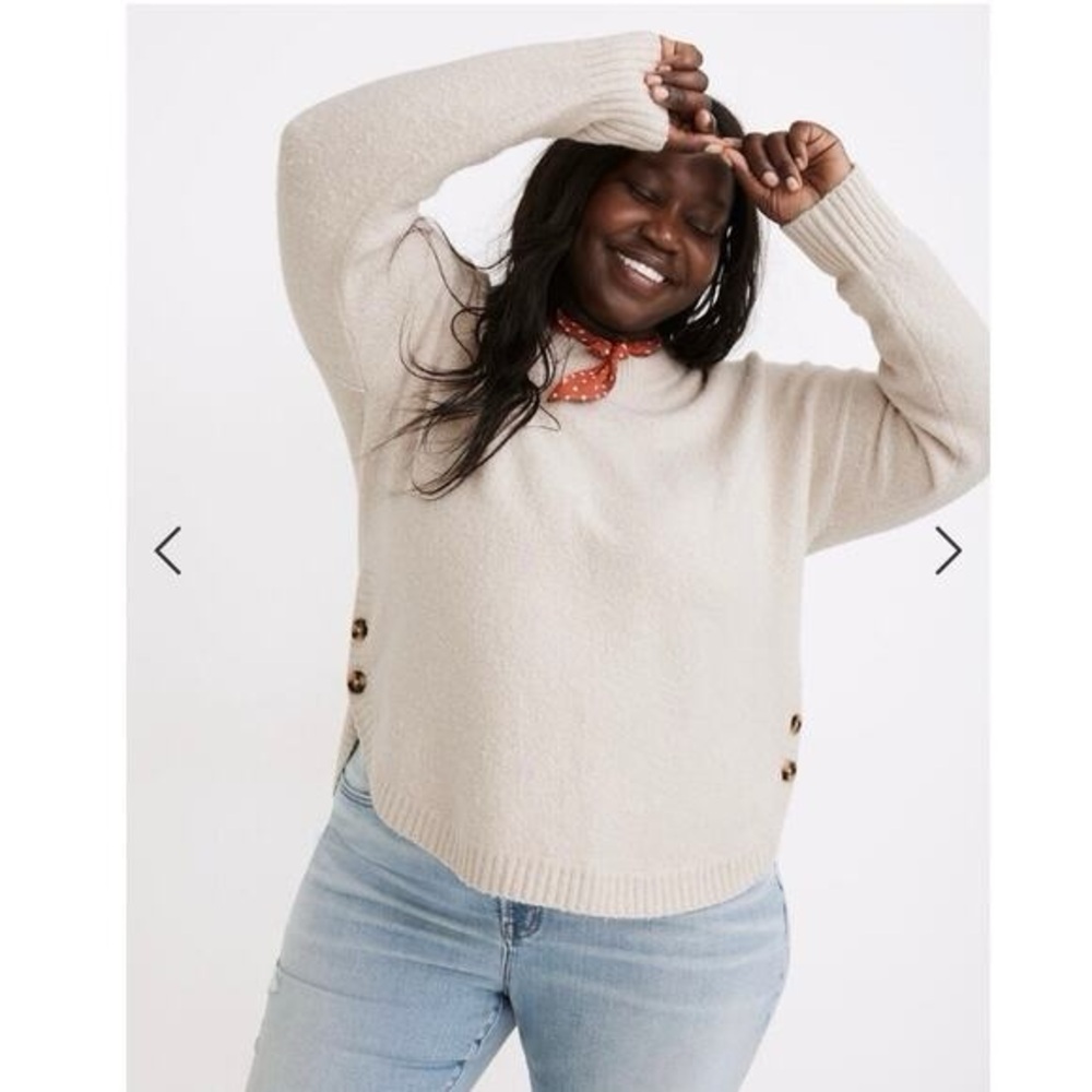 Madewell Cream Button-Side Crew Neck Sweater Small